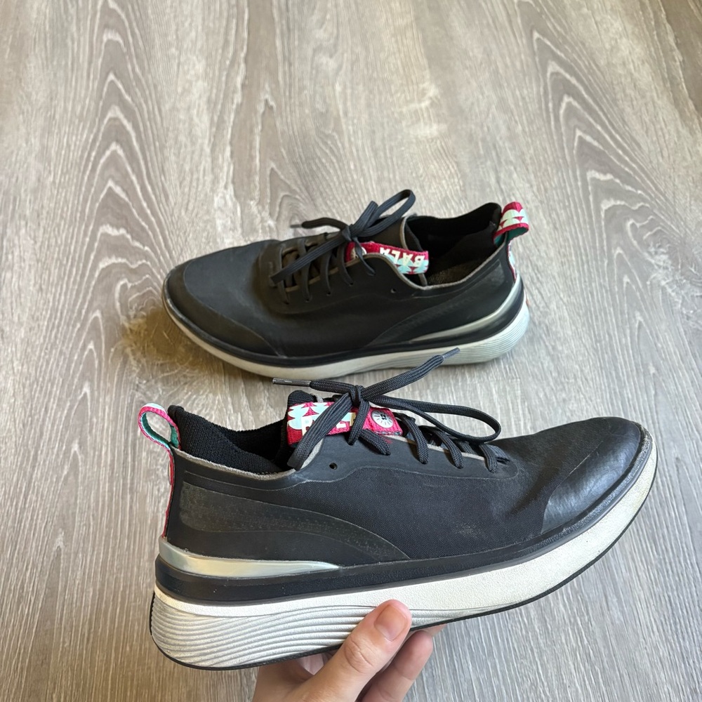 Bala Sneakers Women’s Size 7.5 - Picture 1 of 1